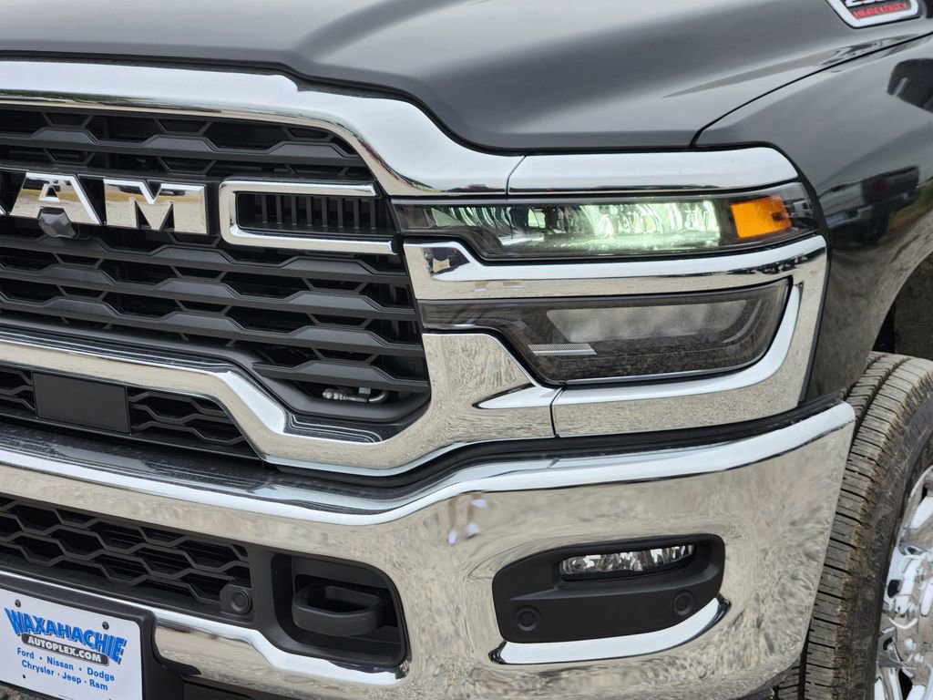 New 2026 RAM 2500 Tradesman AWD/4WD image 5