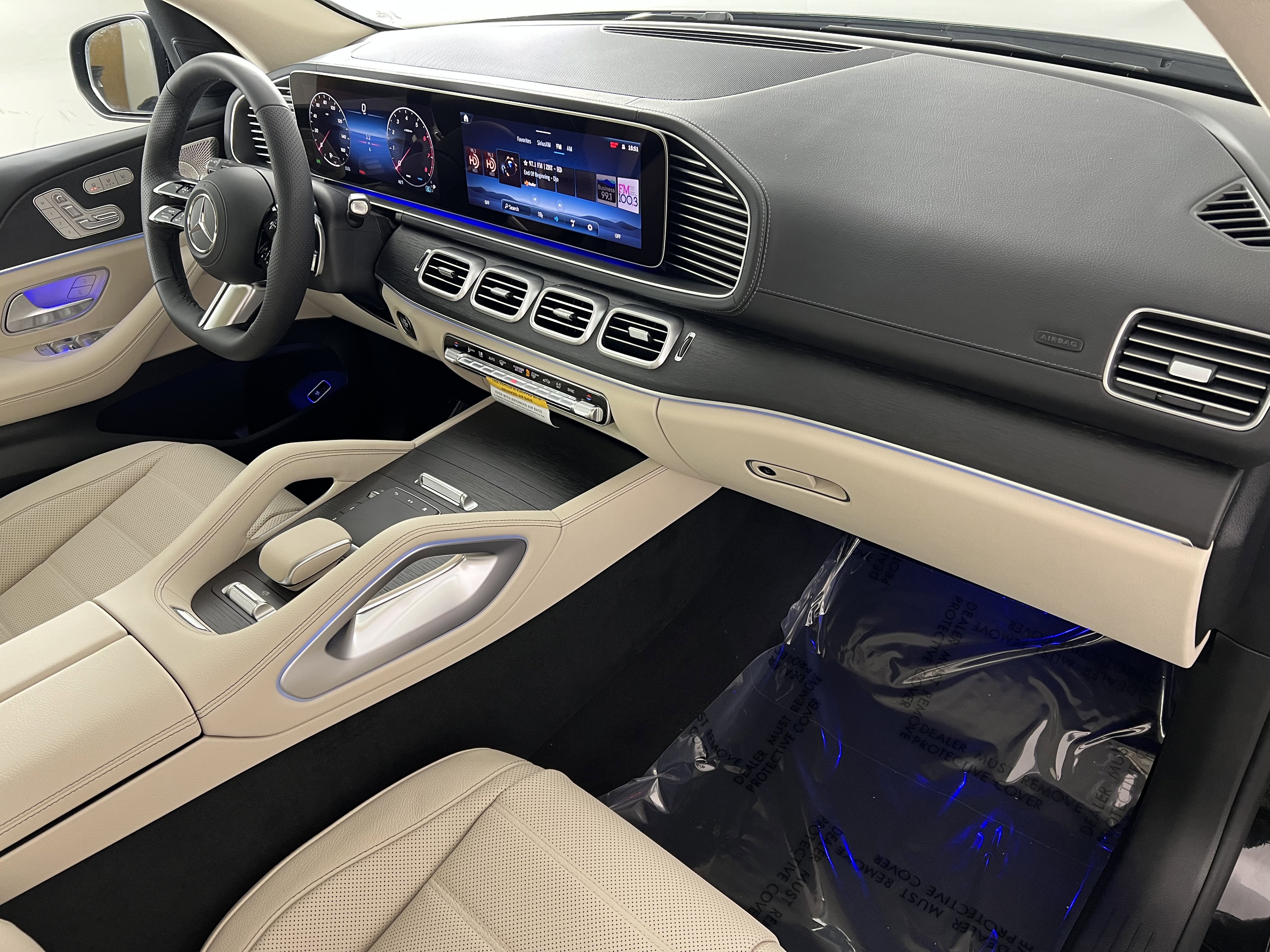 New 2026 Mercedes-Benz GLS 450 4MATIC image 28
