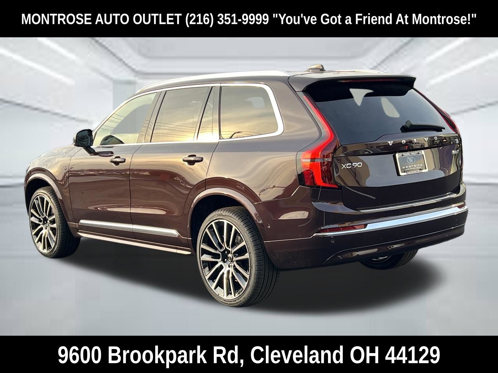 New 2026 Volvo XC90 B6 Plus w/ Protection Package Premier AWD/4WD image 3