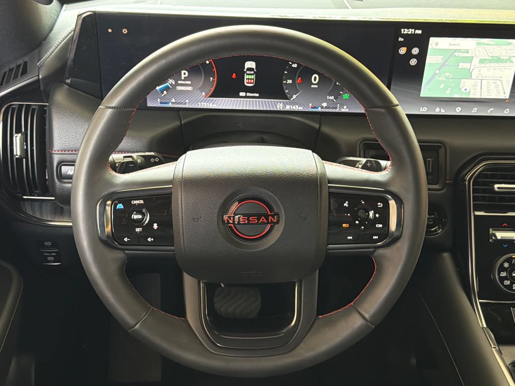 Used 2025 Nissan Armada PRO-4X AWD/4WD image 4