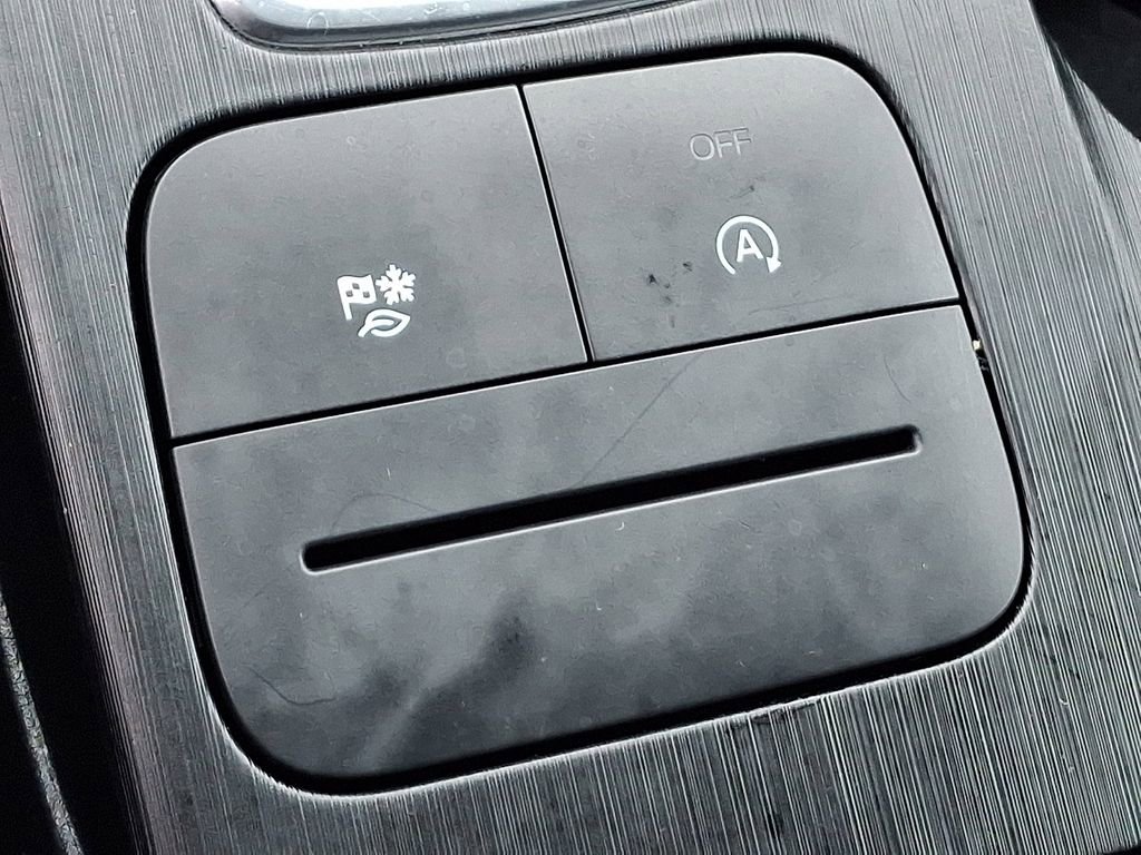 Certified 2022 Ford Escape SE w/ Convenience Package image 24