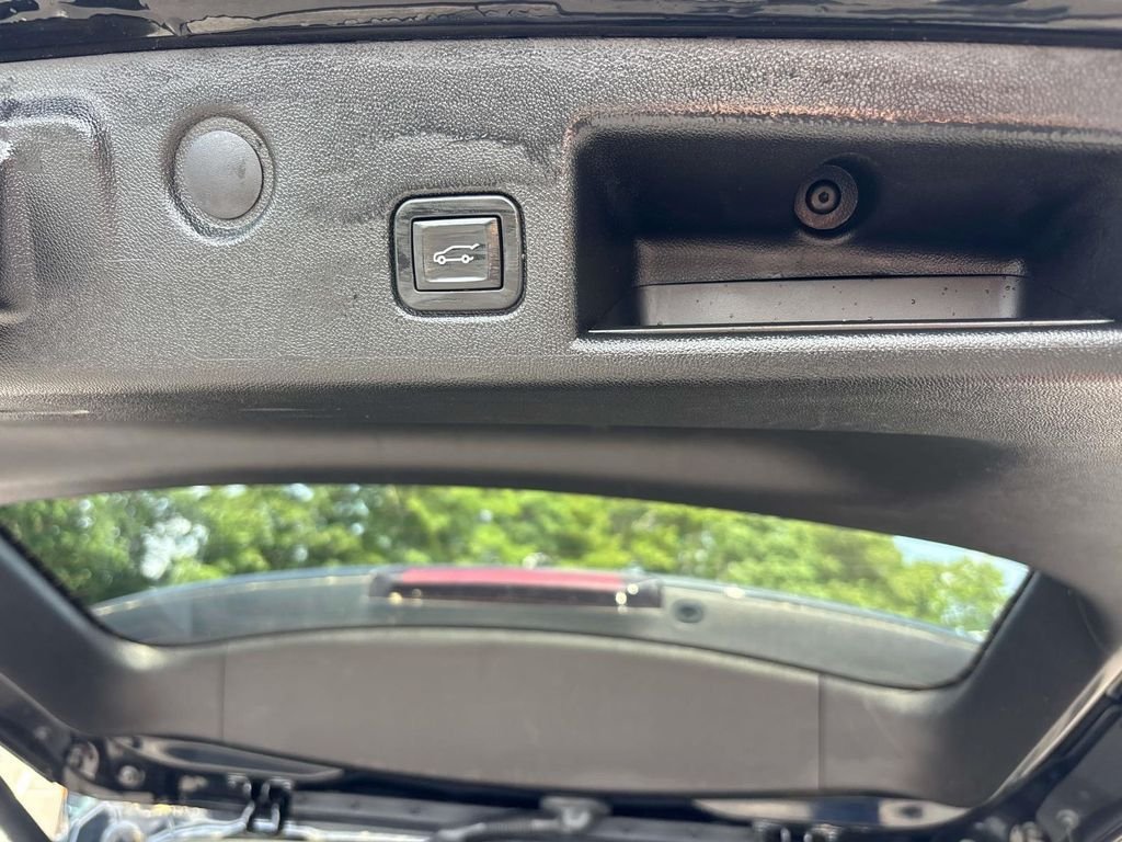 Used 2019 Chevrolet Equinox LT AWD/4WD image 14