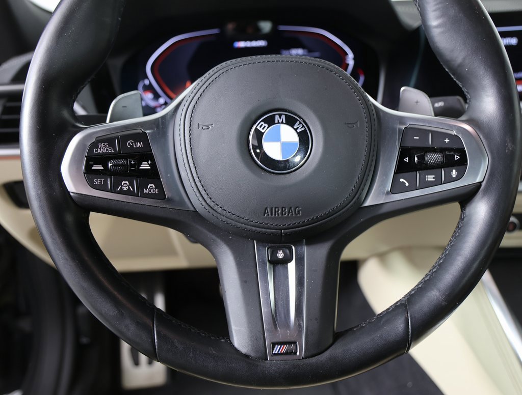 Used 2023 BMW 440i xDrive Convertible w/ Premium Package image 18