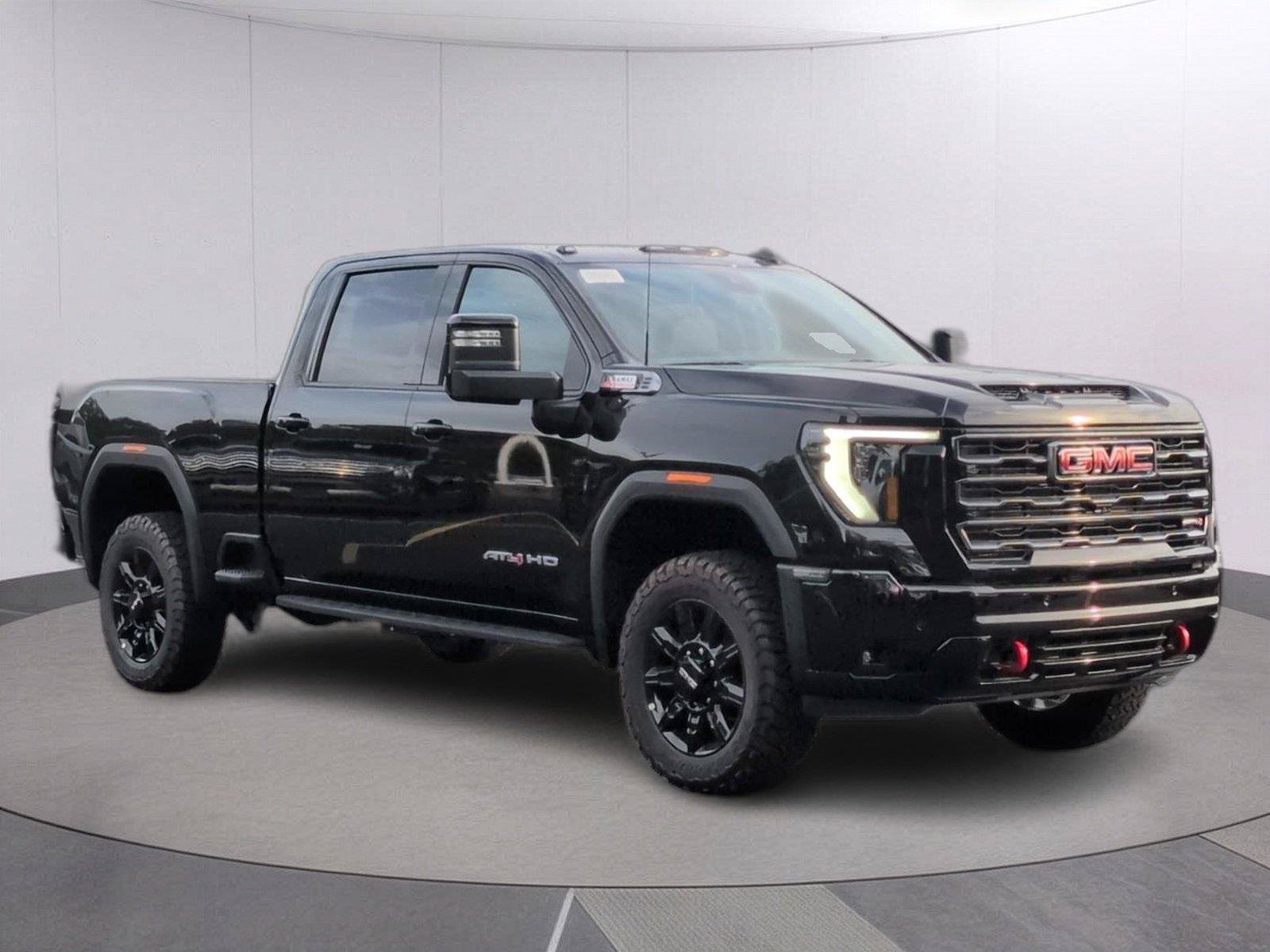 New 2026 GMC Sierra 2500 AT4 w/ AT4 Premium Plus Package AWD/4WD image 8