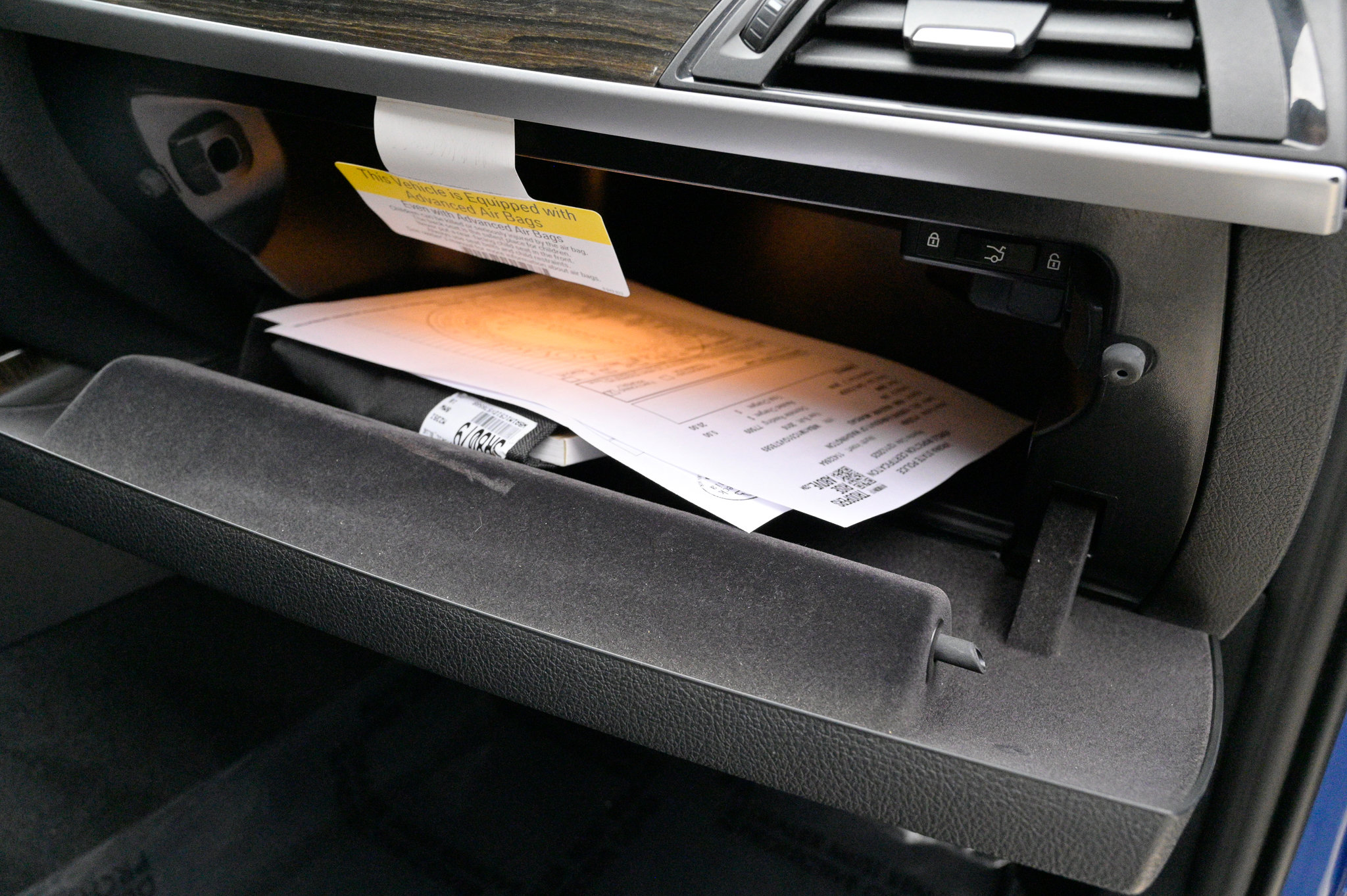 Used 2016 BMW M235i Convertible image 46