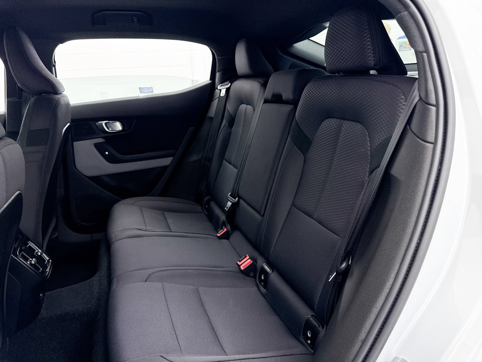 Used 2023 Polestar Polestar 2 FWD image 27
