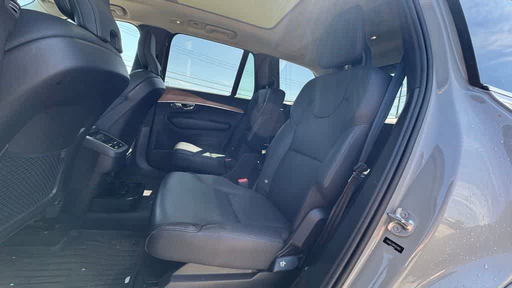 Used 2024 Volvo XC90 B6 Plus w/ Protection Package Premier AWD/4WD image 17