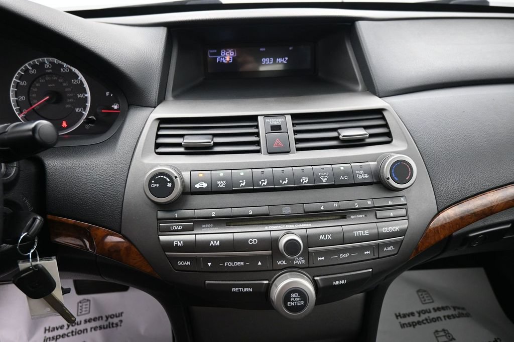 Used 2011 Honda Accord EX image 19
