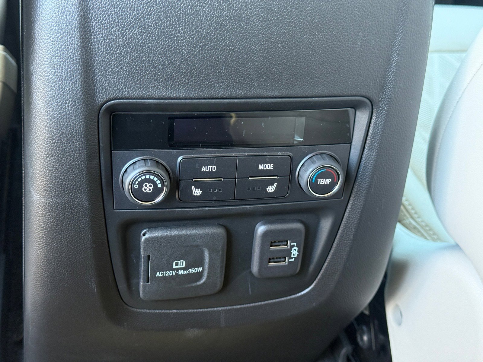 Used 2024 Buick Enclave Avenir w/ Trailering Package, 5000 lbs. image 29