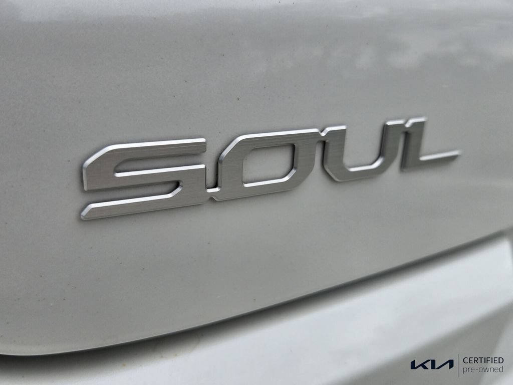 Certified 2024 Kia Soul EX FWD image 15