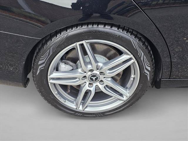 Used 2018 Mercedes-Benz E 400 4MATIC Wagon image 9