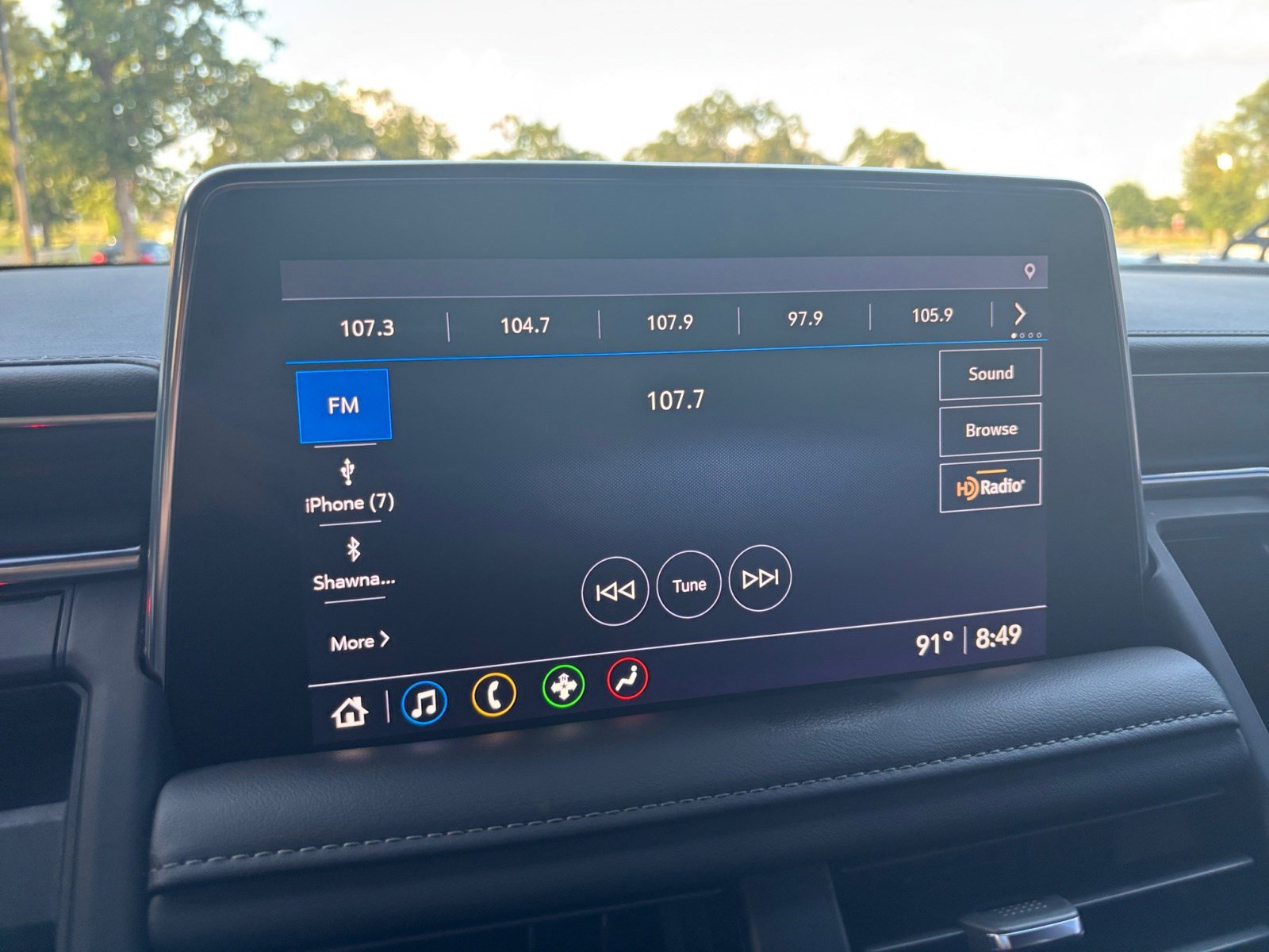 Used 2021 Chevrolet Tahoe LT image 18