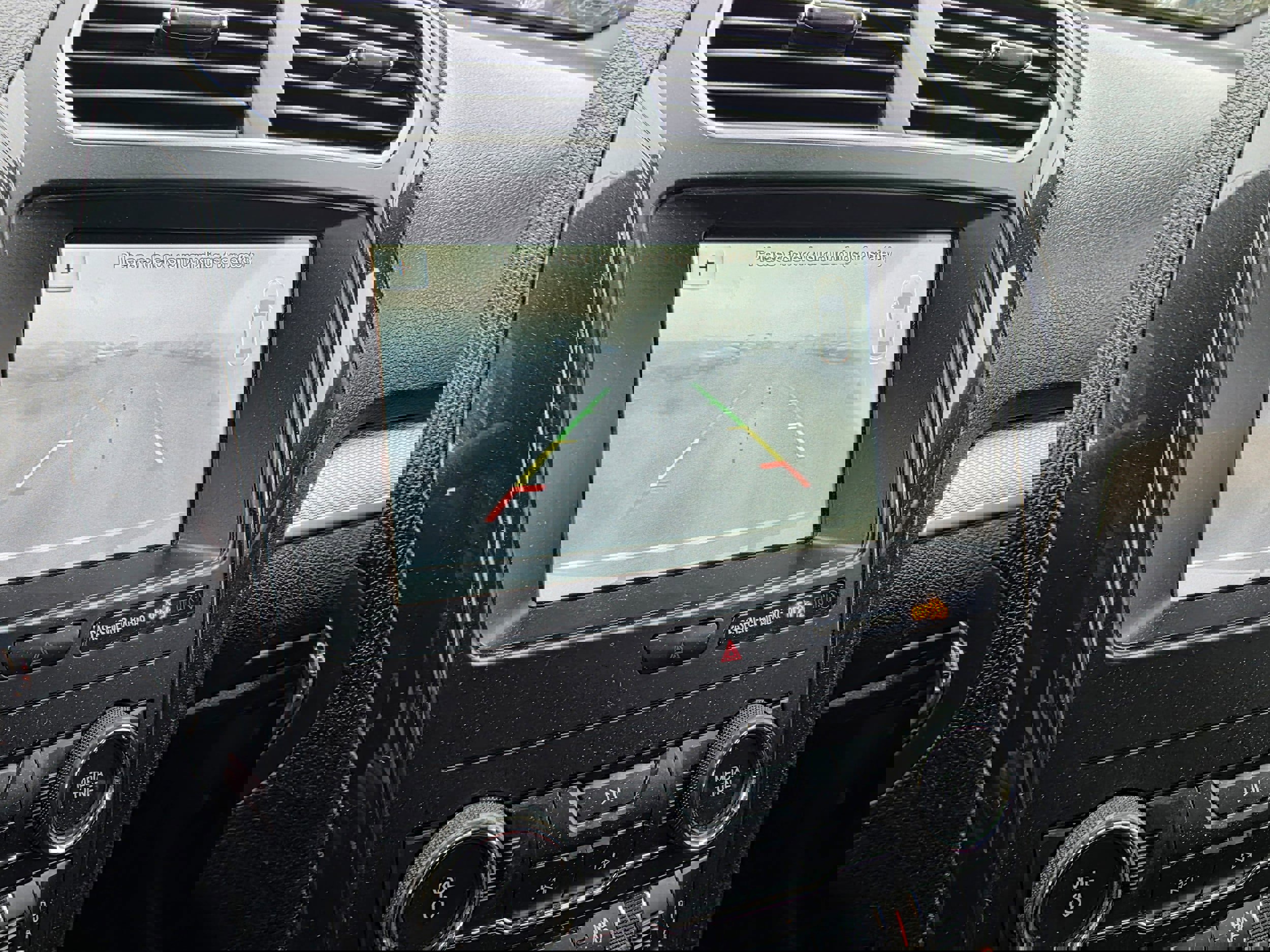 Used 2018 Ford Explorer XLT w/ Equipment Group 201A image 17