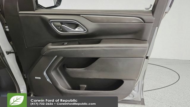 Used 2024 GMC Yukon AT4 w/ AT4 Premium Plus Package AWD/4WD image 31