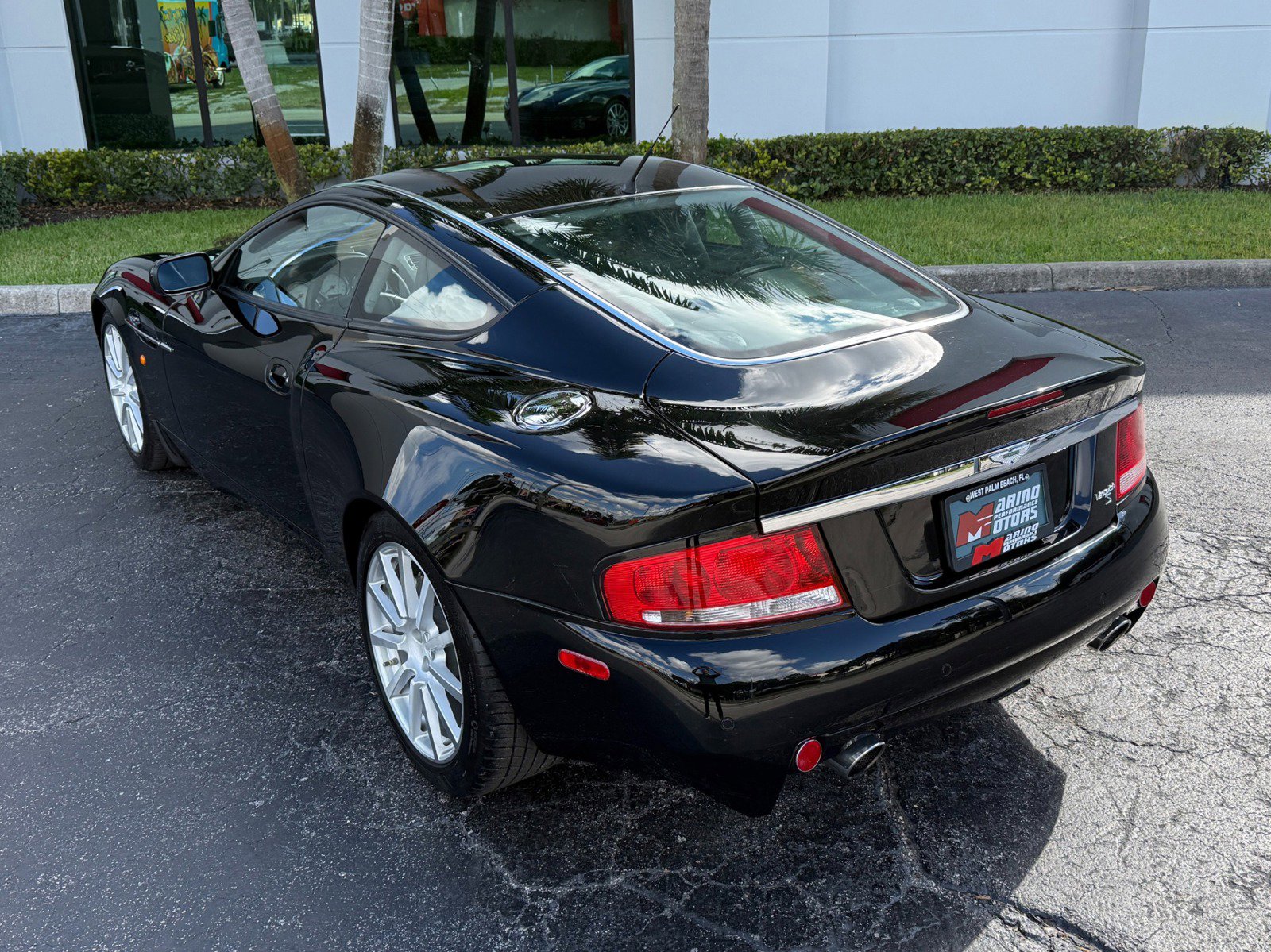 Used 2006 Aston Martin Vanquish S image 20