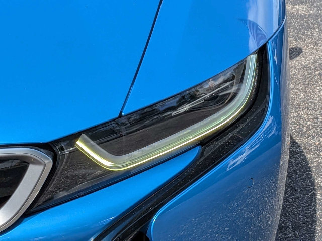Used 2016 BMW i8 AWD/4WD image 9