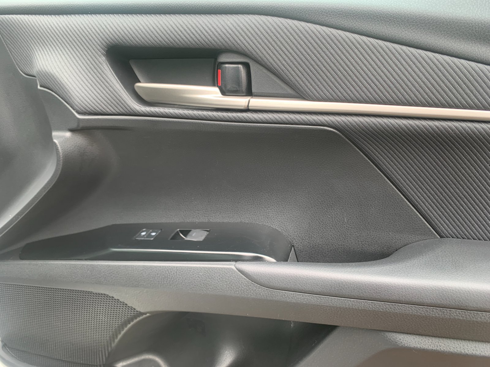 Used 2025 Toyota Camry SE FWD image 20
