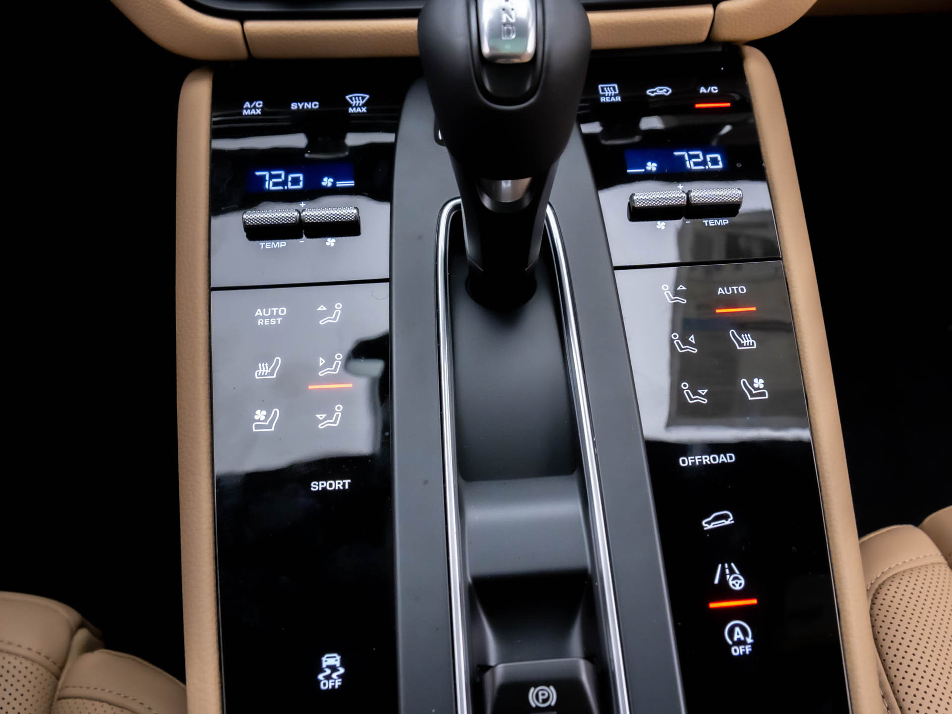Certified 2026 Porsche Macan AWD/4WD image 25
