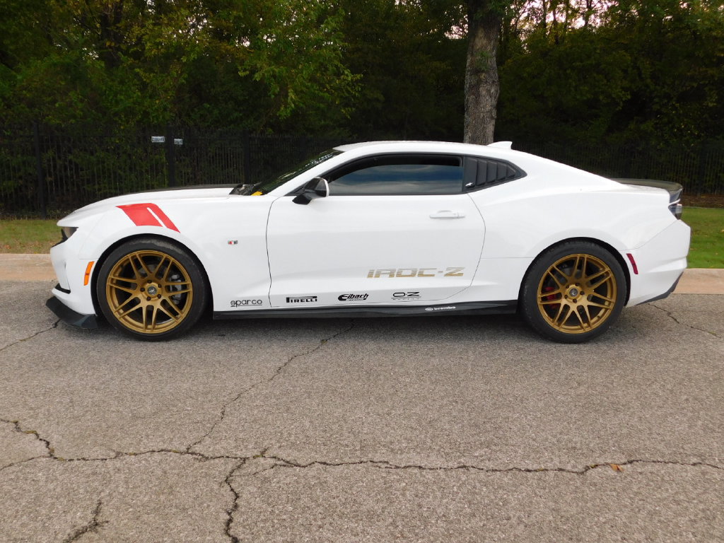 Used 2019 Chevrolet Camaro LT w/ RS Package RWD image 8