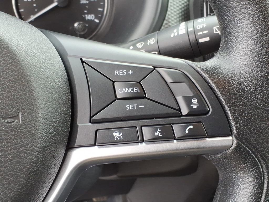 Used 2022 Nissan Kicks SV w/ Exterior Package FWD image 24