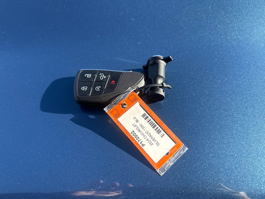 Used 2024 Chevrolet Silverado 1500 LT image 28