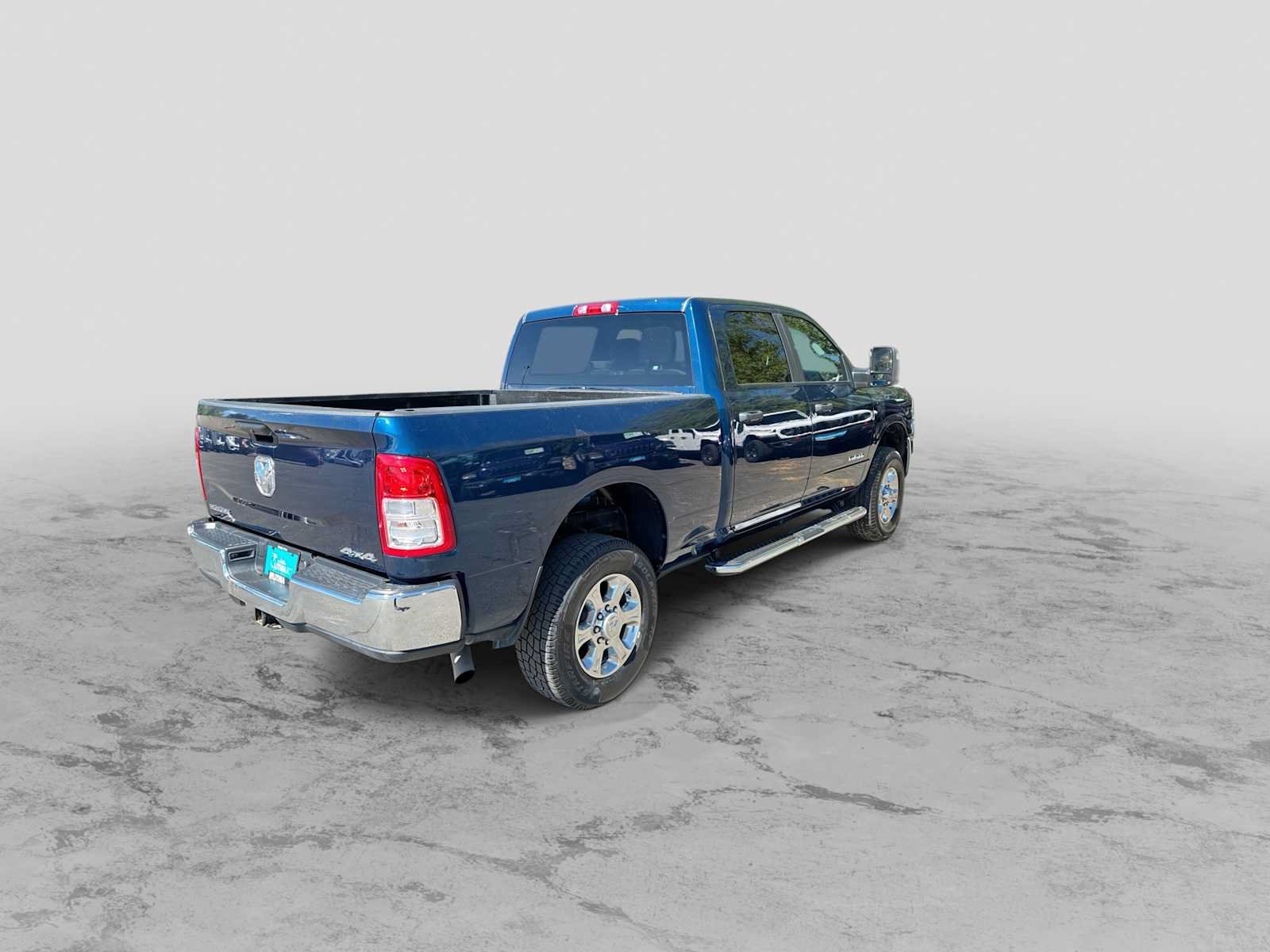 Certified 2024 RAM 2500 Big Horn AWD/4WD image 7