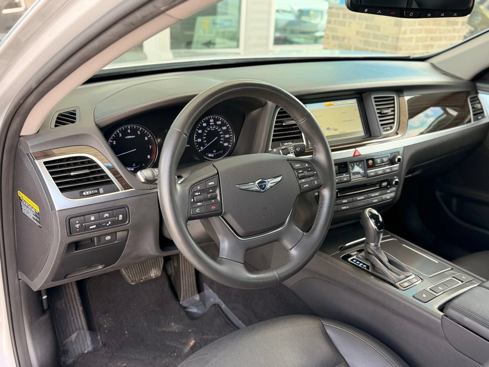 Used 2017 Genesis G80 3.8 AWD/4WD image 19
