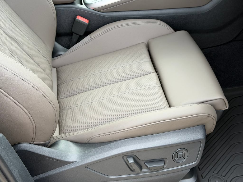 New 2026 Audi Q5 Premium AWD/4WD image 9