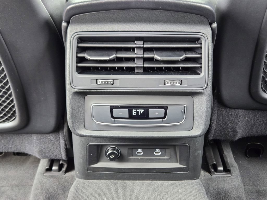 Certified 2023 Audi Q8 Premium w/ Convenience Package AWD/4WD image 38