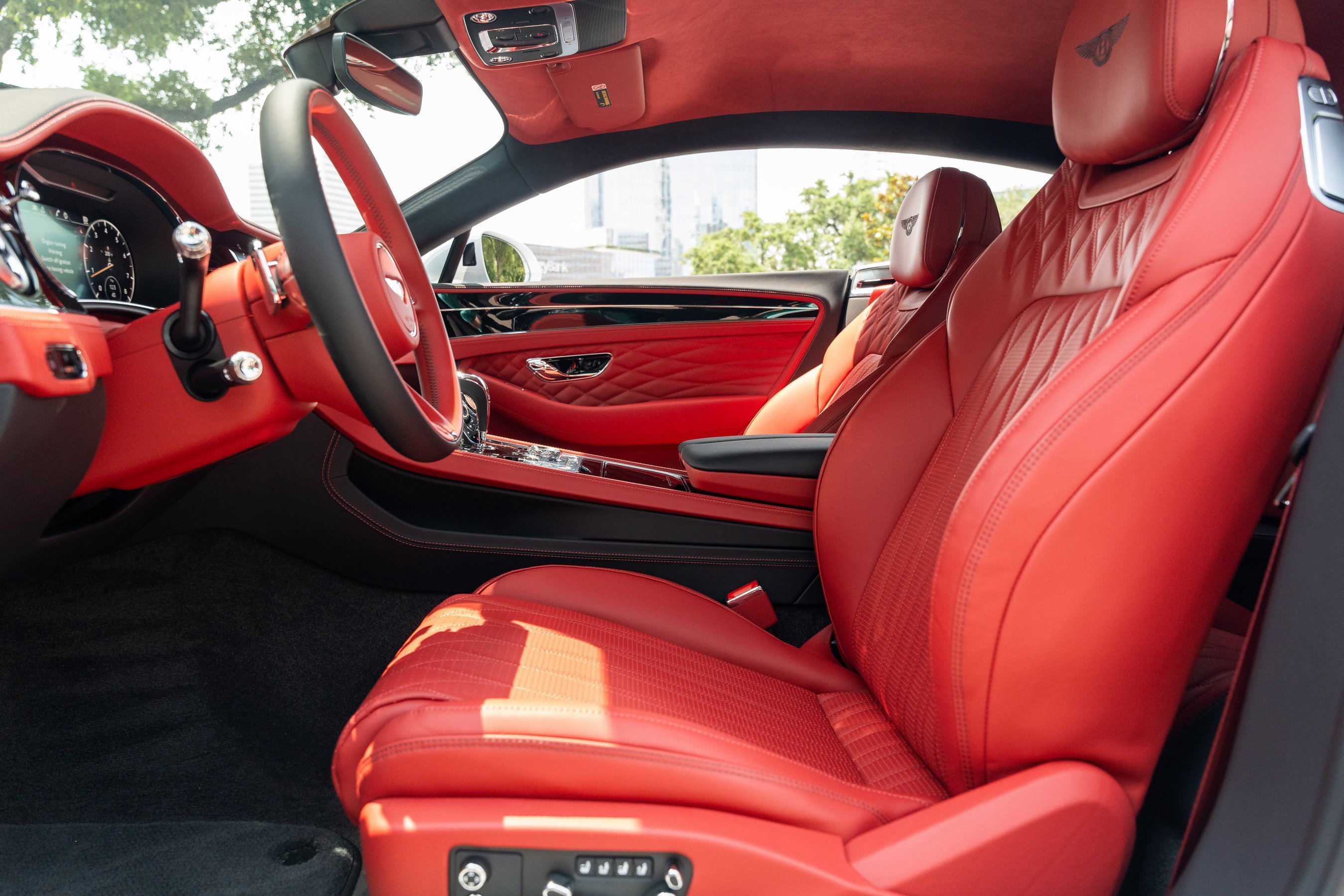 Used 2024 Bentley Continental GT Azure image 14