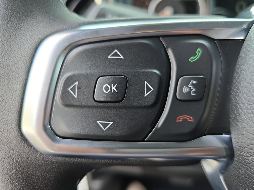 New 2025 Jeep Wrangler Sahara image 17