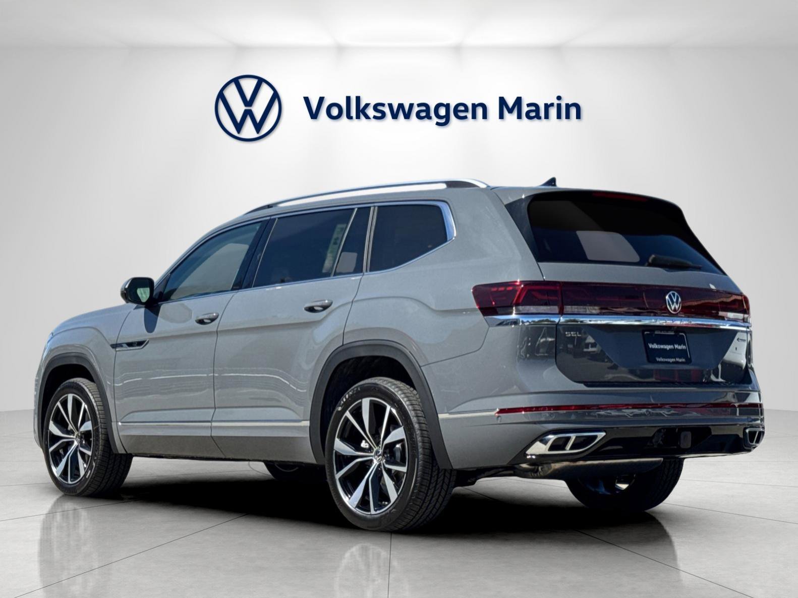 New 2026 Volkswagen Atlas SEL Premium R-Line image 3