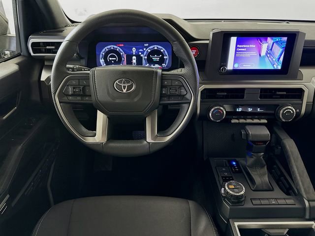 Certified 2025 Toyota Tacoma TRD Off-Road AWD/4WD image 23