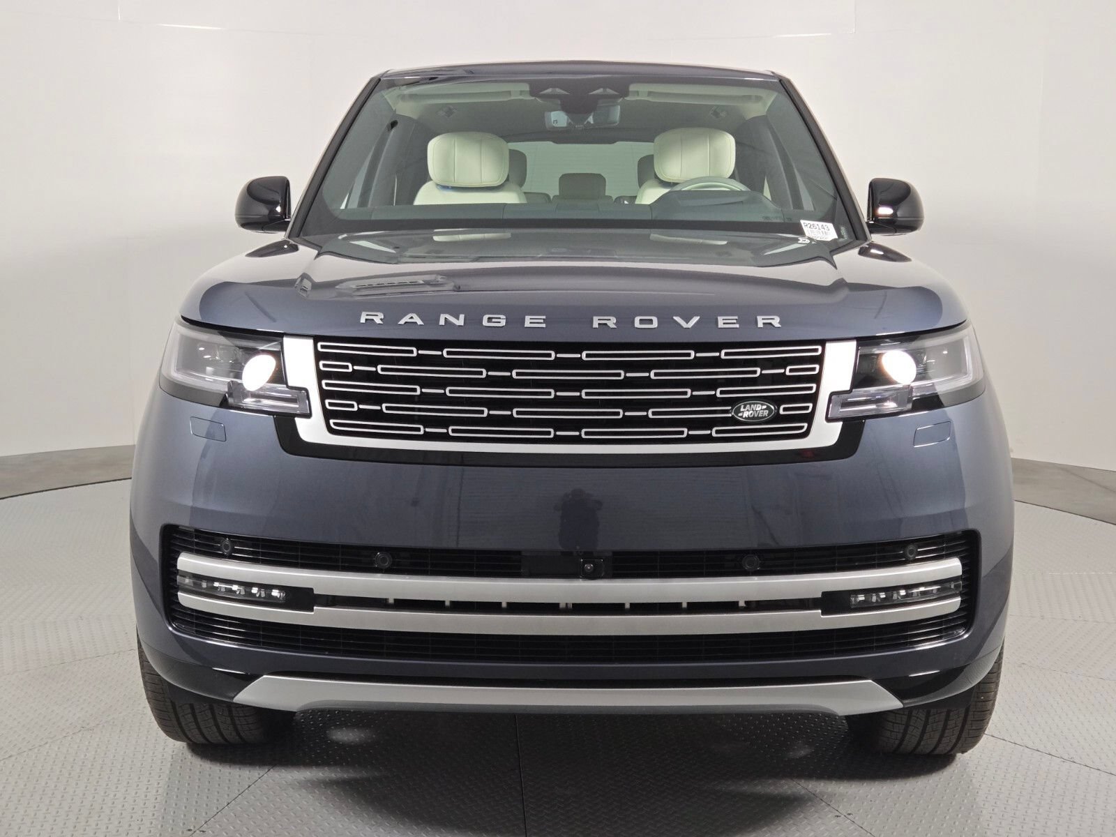 New 2026 Land Rover Range Rover Long Wheelbase Autobiography AWD/4WD image 8