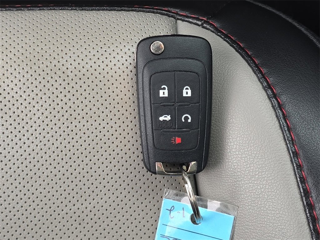 Used 2016 Chevrolet Equinox LTZ w/ Enhanced Convenience Package image 35