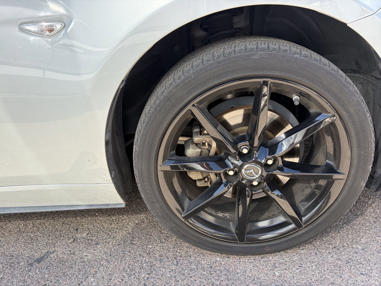 Used 2019 MAZDA MX-5 Miata RF Club RWD image 8