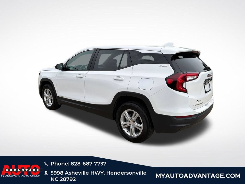 Used 2024 GMC Terrain SLE AWD/4WD image 6