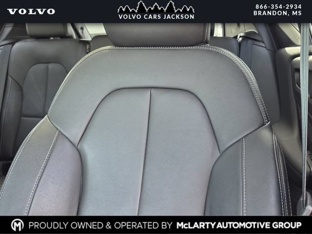 Used 2024 Volvo XC40 B5 Plus w/ Protection Package Premier AWD/4WD image 15