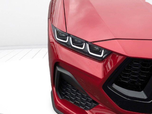 Used 2024 Ford Mustang GT Premium RWD image 9
