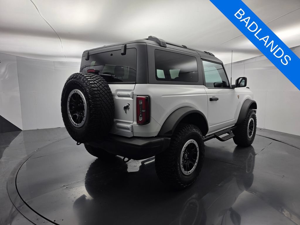 Used 2024 Ford Bronco Badlands w/ Sasquatch Package AWD/4WD image 4
