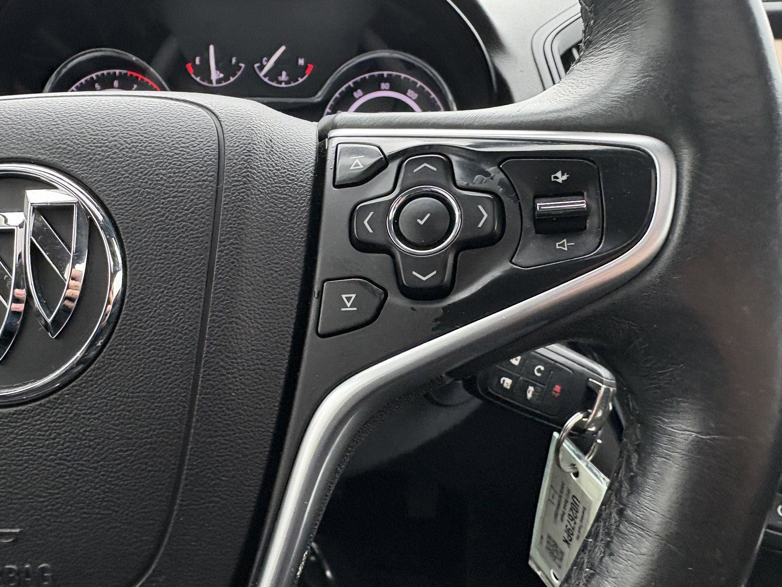 Used 2017 Buick Regal Sport Touring image 11