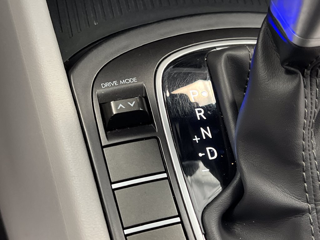 Used 2025 Hyundai Kona SEL FWD image 49