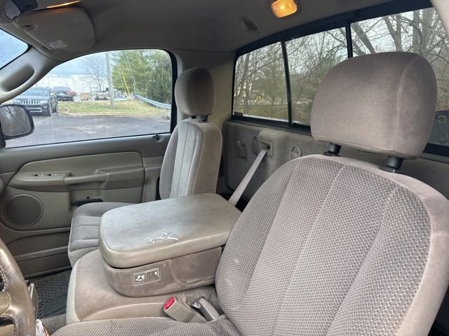 Used 2004 Dodge Ram 1500 Truck SLT w/ Light Group image 11
