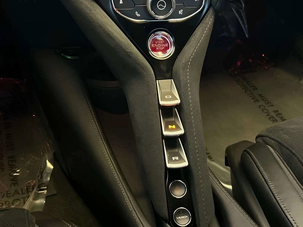 Used 2018 McLaren 720S image 14