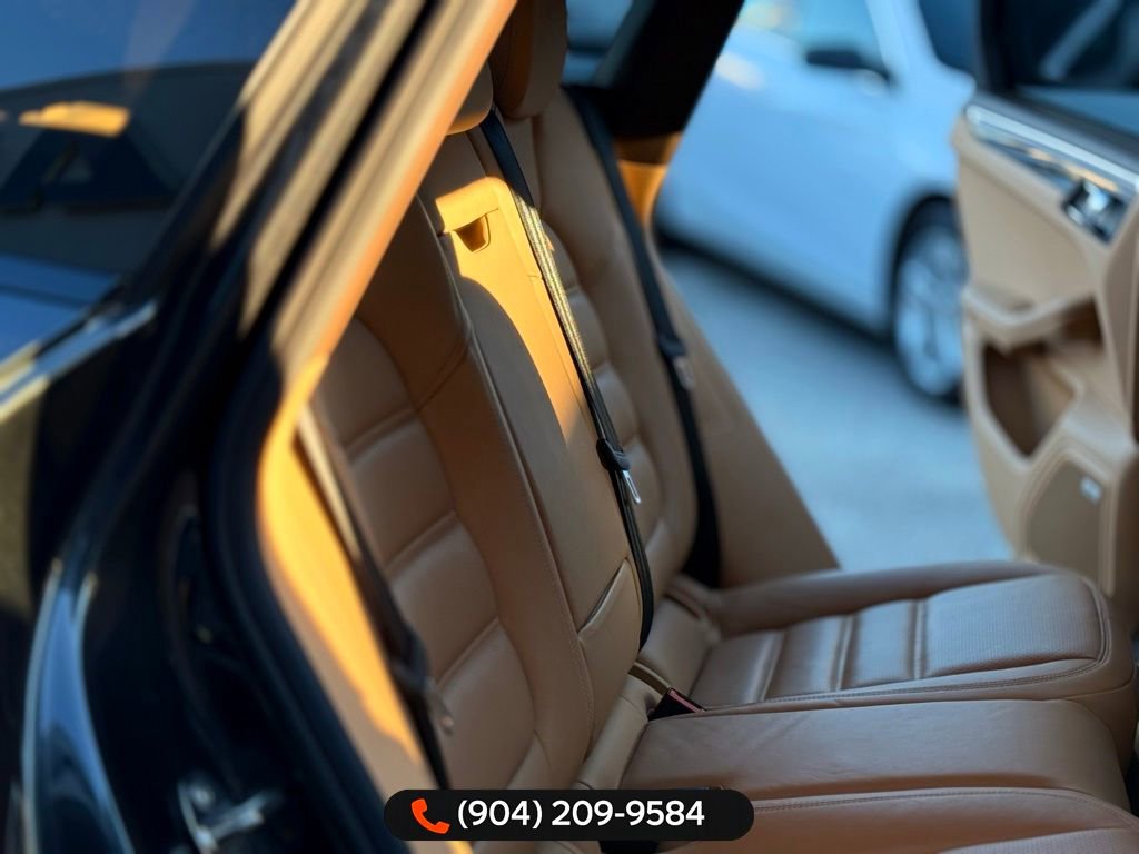 Used 2018 Porsche Macan S image 31