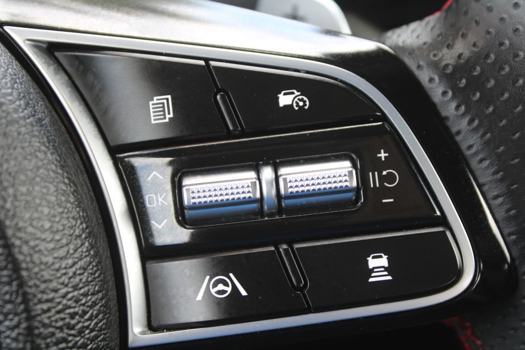 Certified 2023 Kia Forte GT w/ GT2 Package FWD image 31