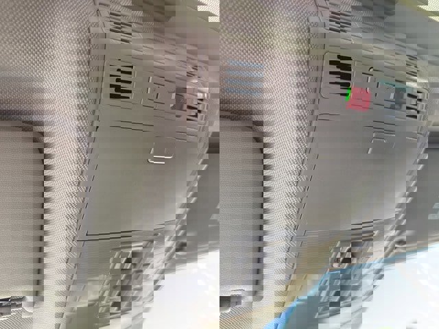 Certified 2023 Volkswagen Jetta SE w/ Panoramic Sunroof Package image 24