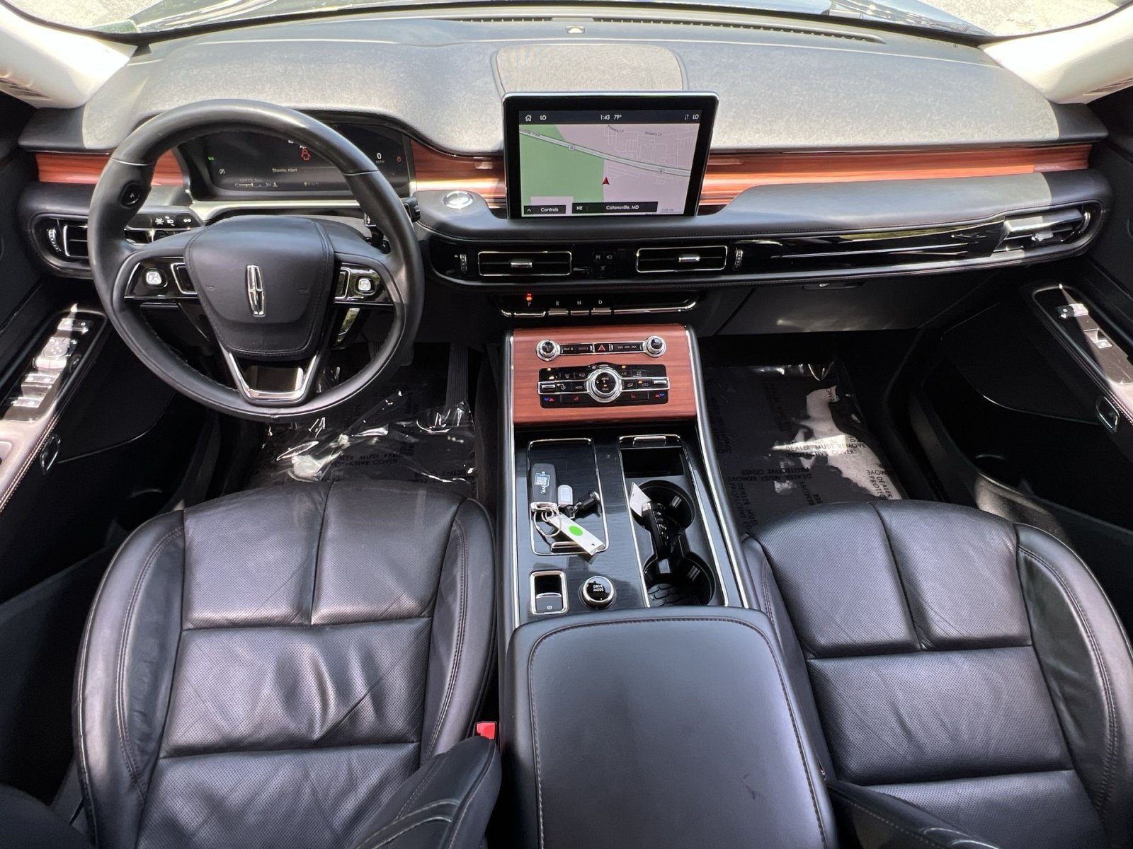 Used 2024 Lincoln Aviator Reserve AWD/4WD image 13