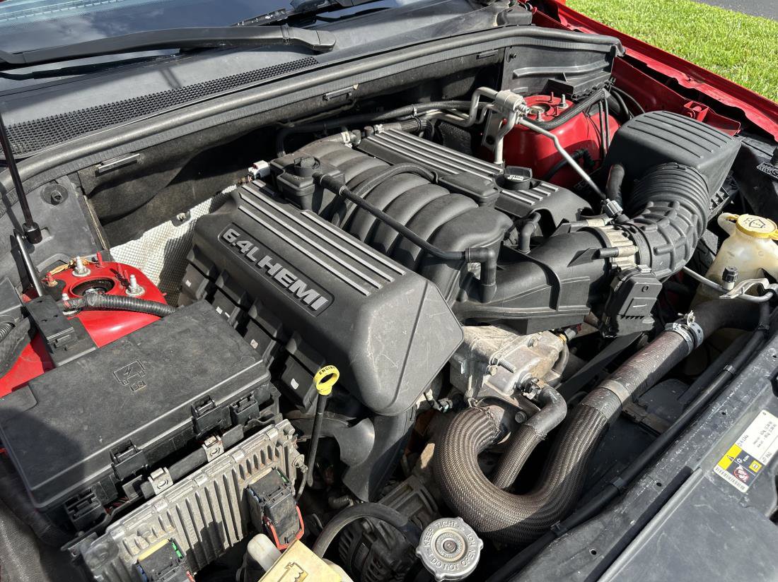 Used 2016 Jeep Grand Cherokee SRT image 18