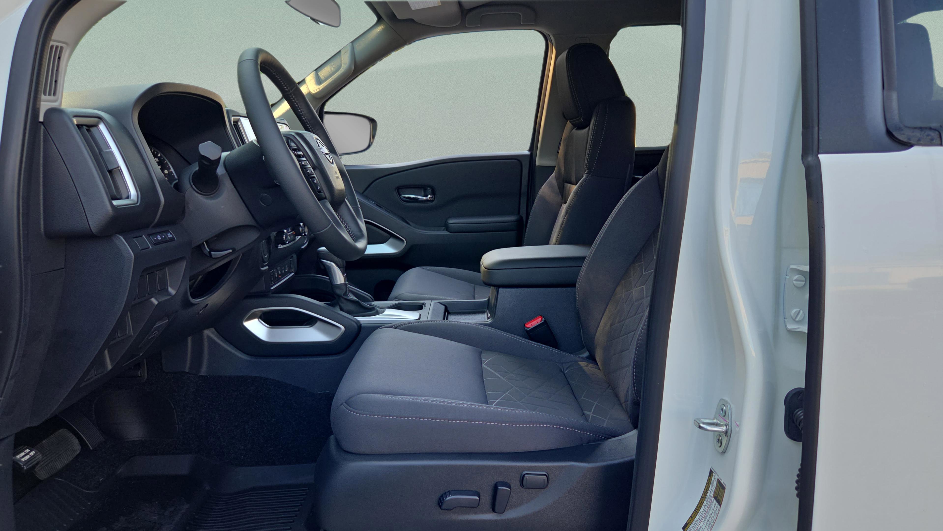 Certified 2026 Nissan Frontier SV w/ All-Weather Content Package RWD image 9